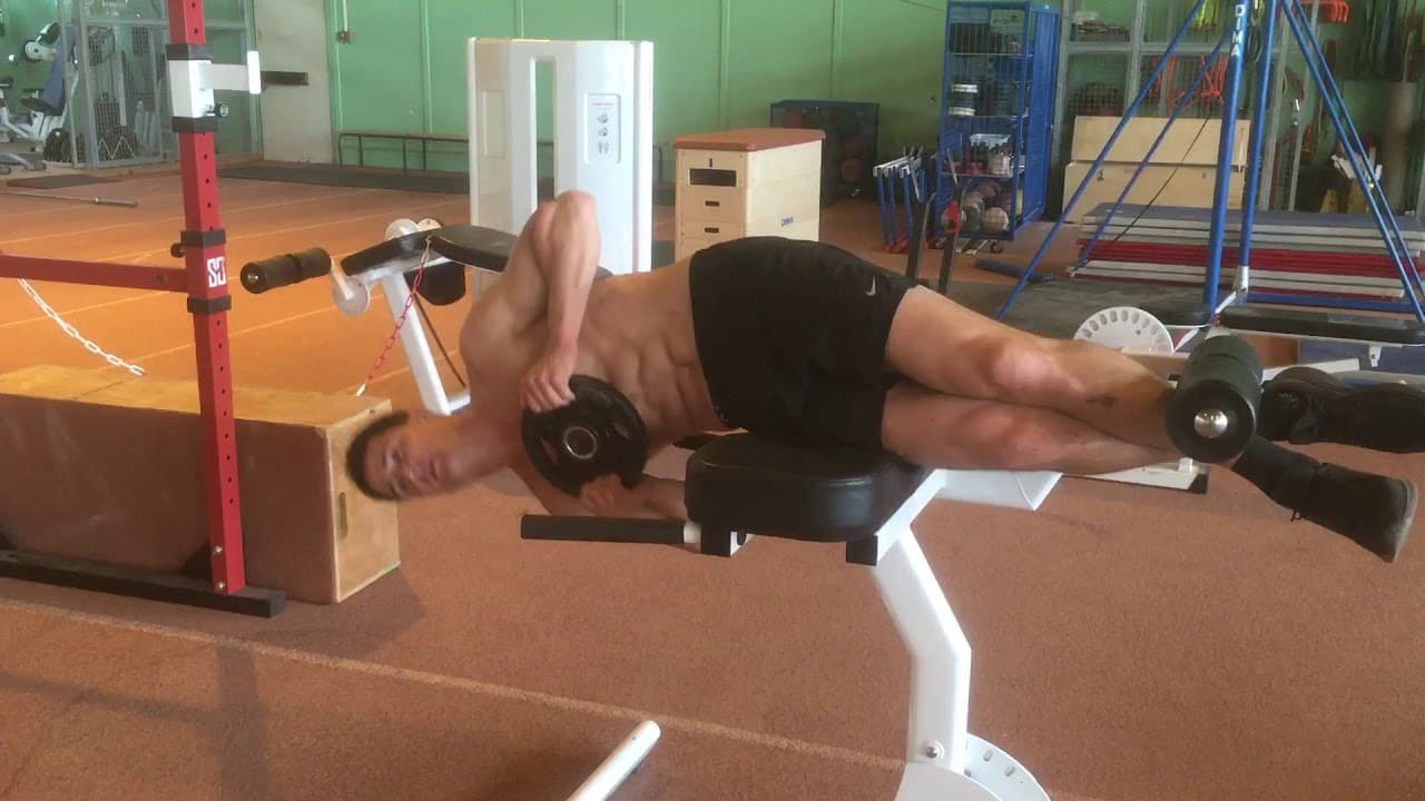 Obliques finlandais et poussée disque : un entraînement complet