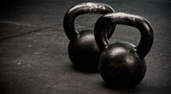 Kettlebell swing, un exercice complet pour vos entraînements !